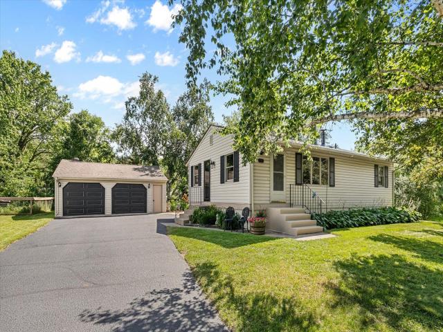736 Lasso Lane Eagan MN 55123 - MLS# 7106650