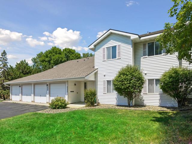 6260 Magda Drive Unit B Osseo MN 55369 - MLS# 7106752