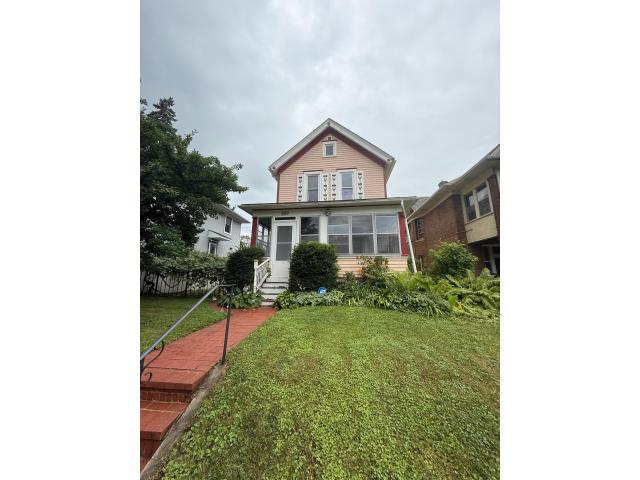 689 Oakdale Avenue Saint Paul MN 55107 - MLS# 7106816