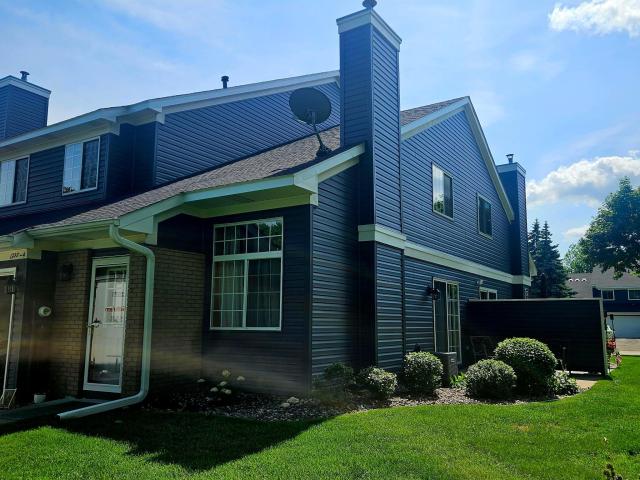 1755 Donegal Drive Unit 4 Woodbury MN 55125 - MLS# 7106892
