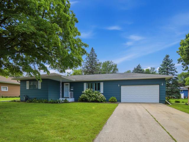 1034 Cardinal Drive Owatonna MN 55060 - MLS# 7106904