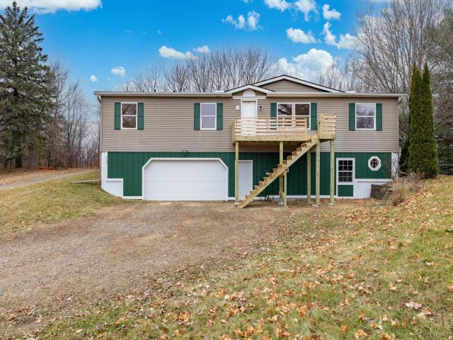 720 Central Avenue S New Prague MN 56071 - MLS# 7106931