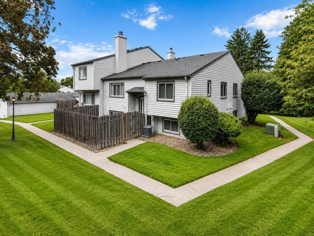3459 Highlander Drive Eagan MN 55122 - MLS# 7107088