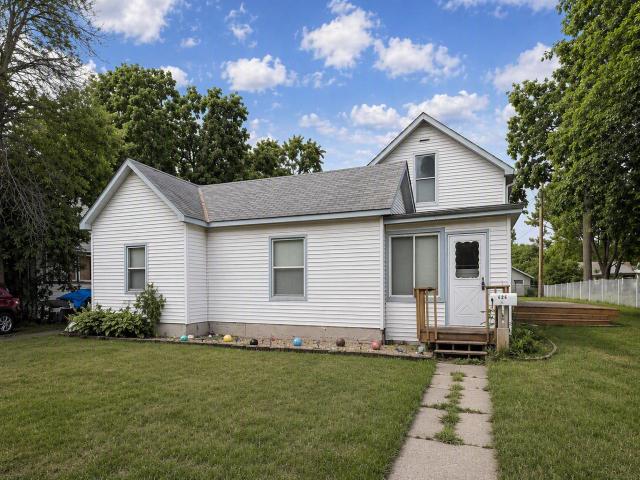 626 6th Street W Hastings MN 55033 - MLS# 7107266