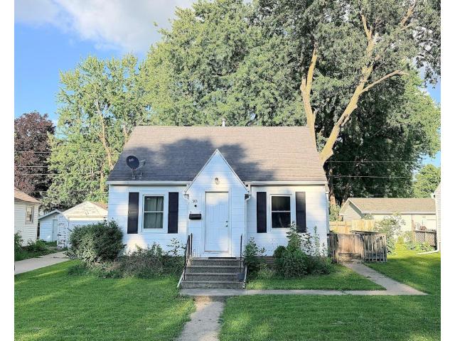 506 Saint Peter Avenue Albert Lea MN 56007 - MLS# 7107810