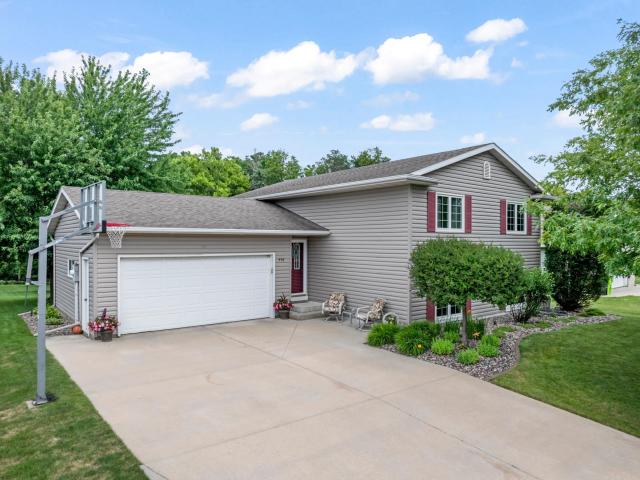 450 Lally Court Zumbrota MN 55992 - MLS# 7107830