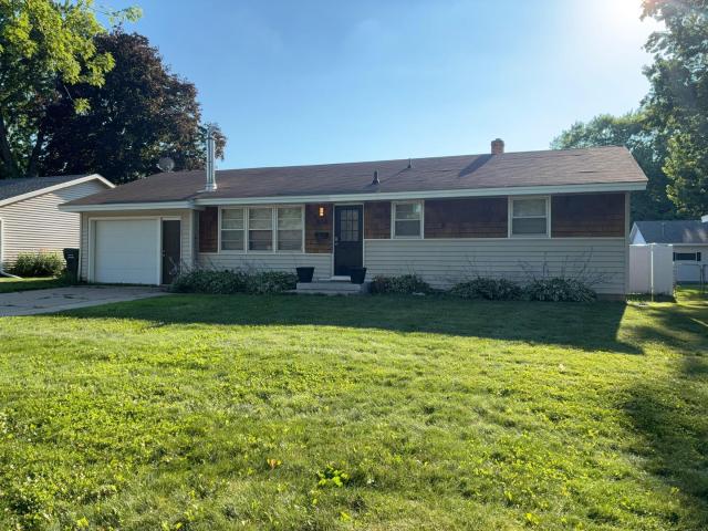924 Fuller Street S Shakopee MN 55379 - MLS# 7107831