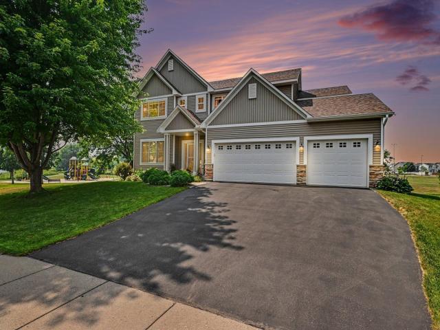 1876 Foothill Trail Shakopee MN 55379 - MLS# 7107920