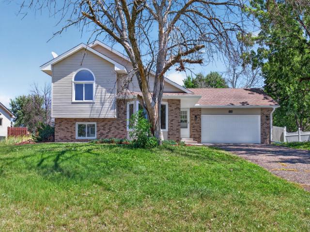 12365 Jonquil Street NW Minneapolis MN 55433 - MLS# 7108011