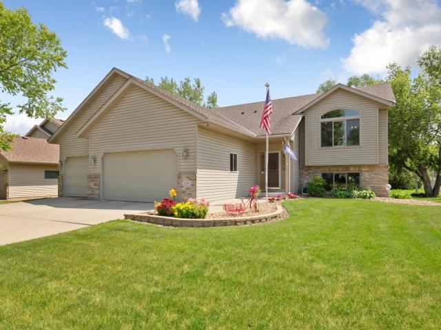 2103 Kennedy Drive Faribault MN 55021 - MLS# 7108469