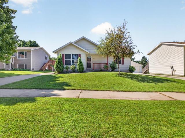3704 Strathmore Lane SE Rochester MN 55904 - MLS# 7108549