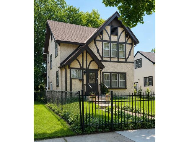 1418 Queen Avenue N Minneapolis MN 55411 - MLS# 7108550