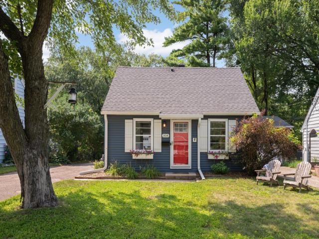 308 Van Buren Avenue S Hopkins MN 55343 - MLS# 7108593