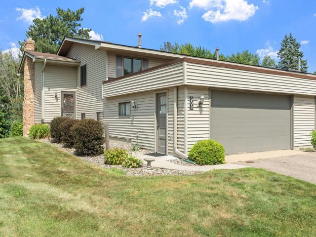 903 Shirlee Lane Shoreview MN 55126 - MLS# 7108782