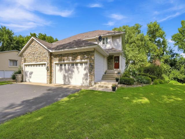 5546 Malibu Drive Edina MN 55436 - MLS# 7109039