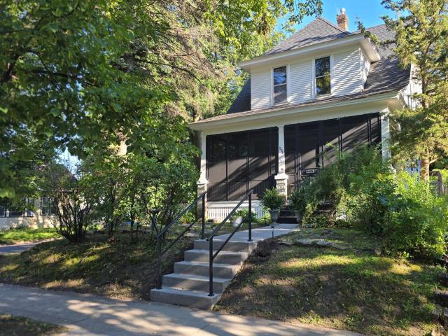 998 Margaret Street Saint Paul MN 55106 - MLS# 7109189