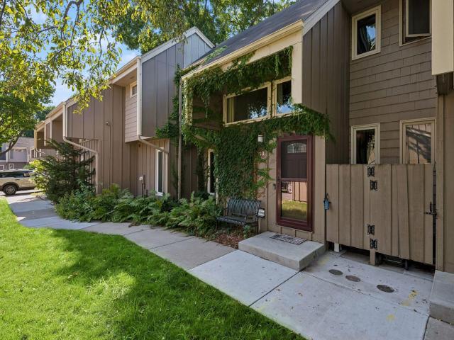 318 E 44th Street Minneapolis MN 55409 - MLS# 7109202