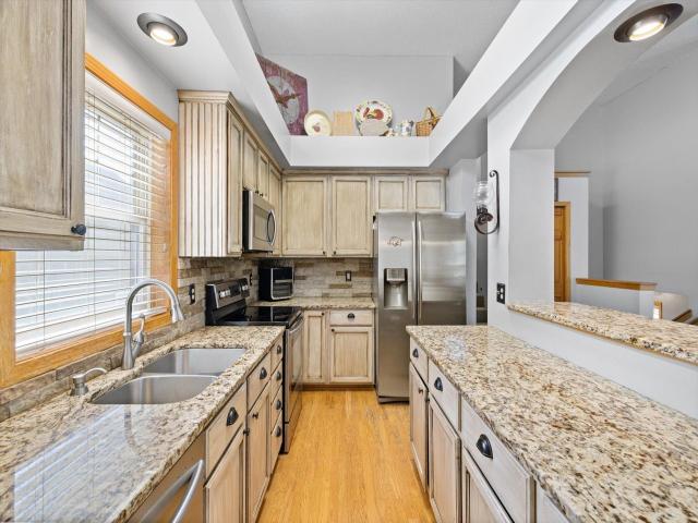 10154 Country Club Curve Saint Paul MN 55129 - MLS# 7109207