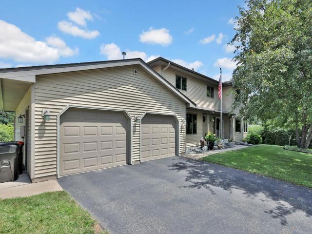 987 Demont Avenue E Saint Paul MN 55109 - MLS# 7109514