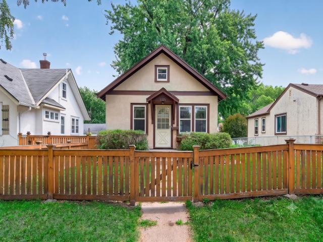 5521 37th Avenue S Minneapolis MN 55417 - MLS# 7109856