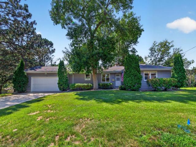 302 Garden Road Albert Lea MN 56007 - MLS# 7109902