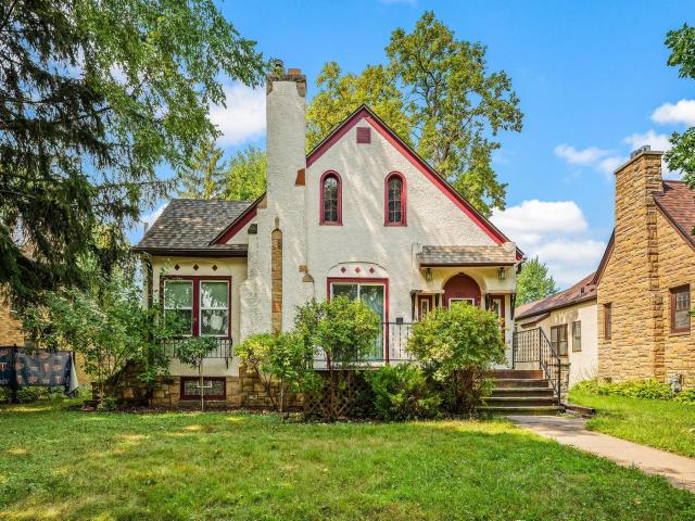 1211 Russell Avenue N Minneapolis MN 55411 - MLS# 7110050