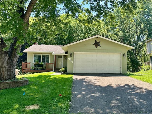 7064 Springhill Circle Eden Prairie MN 55346 - MLS# 7110121