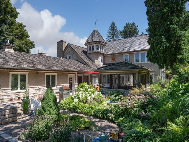 53 W Lake Boulevard Winona MN 55987 - MLS# 7110230