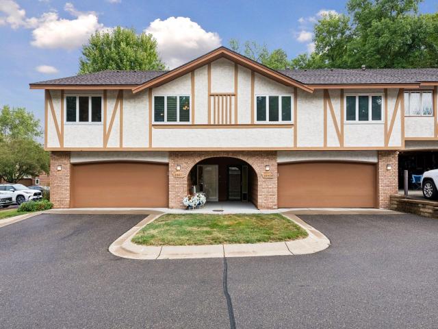 6941 Edenvale Boulevard Eden Prairie MN 55346 - MLS# 7110289