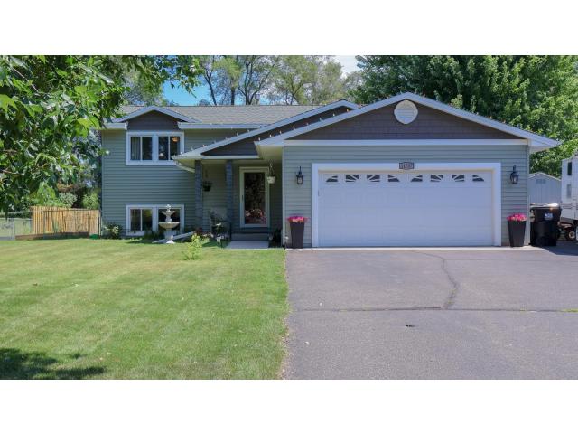 11737 Jonquil Street NW Minneapolis MN 55433 - MLS# 7110395