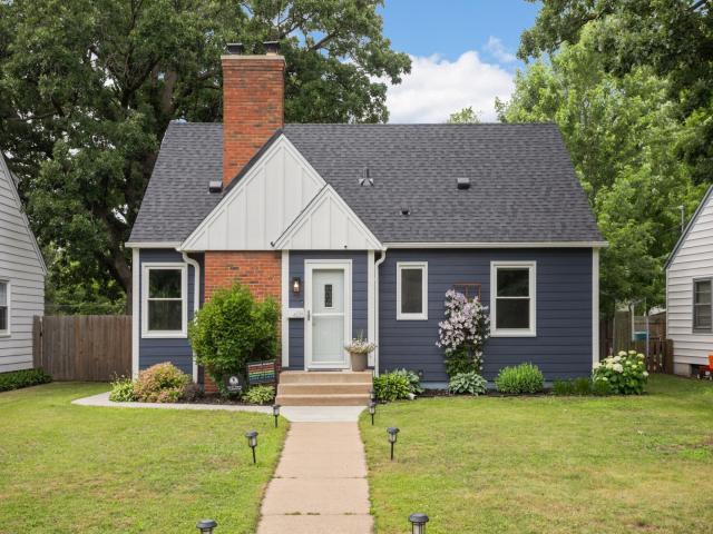 4225 Ewing Avenue N Minneapolis MN 55422 - MLS# 7110495