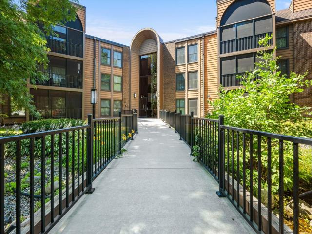 9600 Portland Avenue S Unit 220 Minneapolis MN 55420 - MLS# 7110528