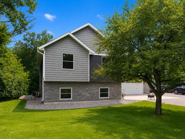 8045 59th Street N Lake Elmo MN 55042 - MLS# 7110539