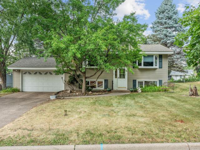 2207 Orchard Lane Saint Paul MN 55110 - MLS# 7110665