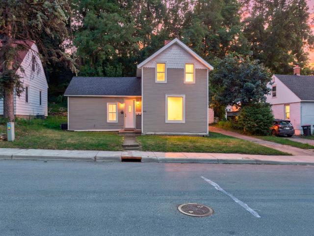 1030 Putnam Avenue Red Wing MN 55066 - MLS# 7110715