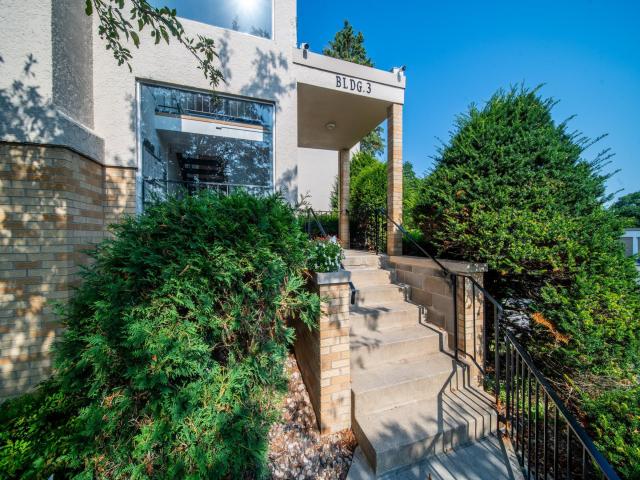 358 Elton Hills Drive NW Unit 32 Rochester MN 55901 - MLS# 7110994