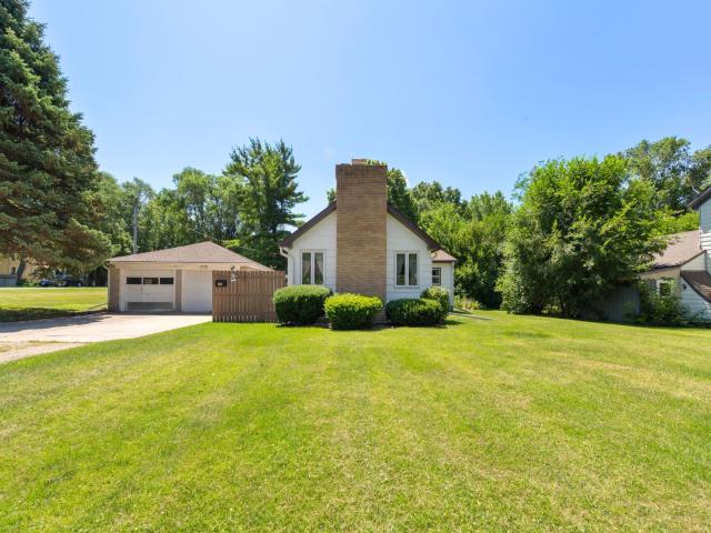 403 9th Street W Northfield MN 55057 - MLS# 7111031