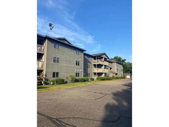 930 Lyn Way Unit 203 Hastings MN 55033 - MLS# 7111382