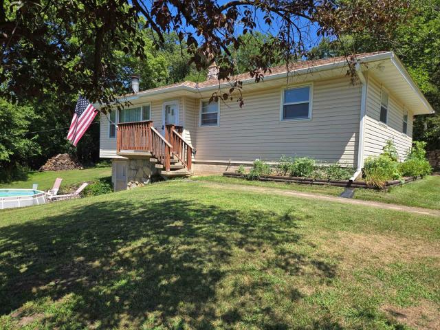 30410 Oak Lane Cannon Falls MN 55009 - MLS# 7111423