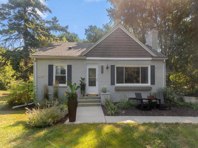 1310 Welcome Avenue N Minneapolis MN 55422 - MLS# 7111544
