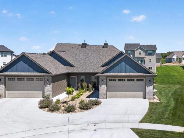 877 Picadilly Lane NW Rochester MN 55901 - MLS# 7111674