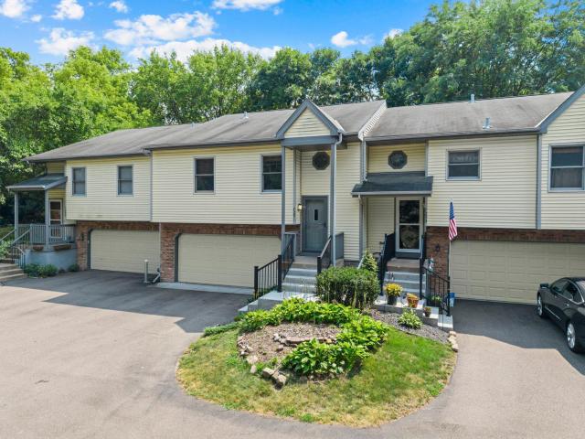 7291 Bren Lane Eden Prairie MN 55346 - MLS# 7111686