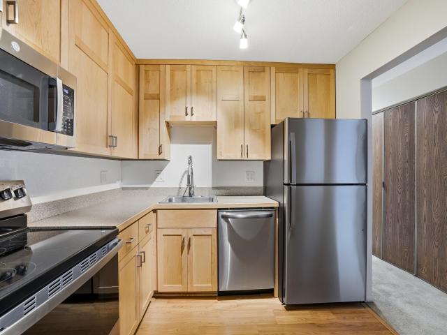 1855 Silver Bell Road Unit 119 Eagan MN 55122 - MLS# 7111769