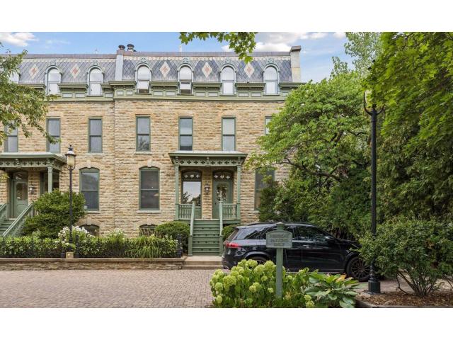 16 Grove Street Unit 16B Minneapolis MN 55401 - MLS# 7112107