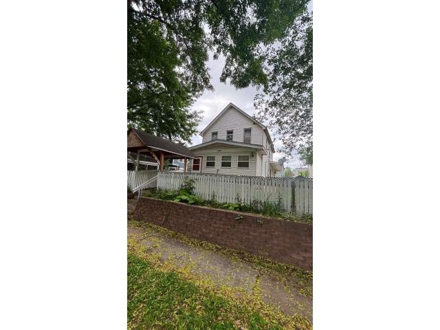 1199 Ross Avenue Saint Paul MN 55106 - MLS# 7112238