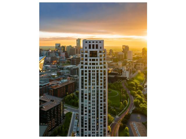 1111 W River Parkway Unit 34B Minneapolis MN 55415 - MLS# 7112283