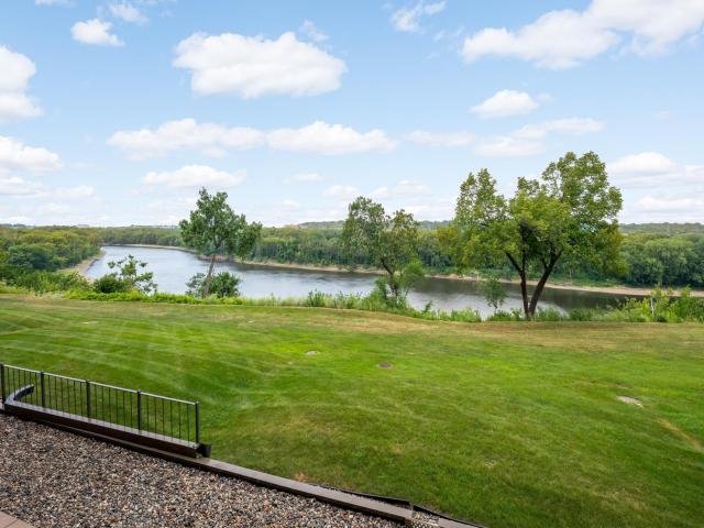 1101 Sibley Memorial Highway Unit 207 Saint Paul MN 55118 - MLS# 7112320