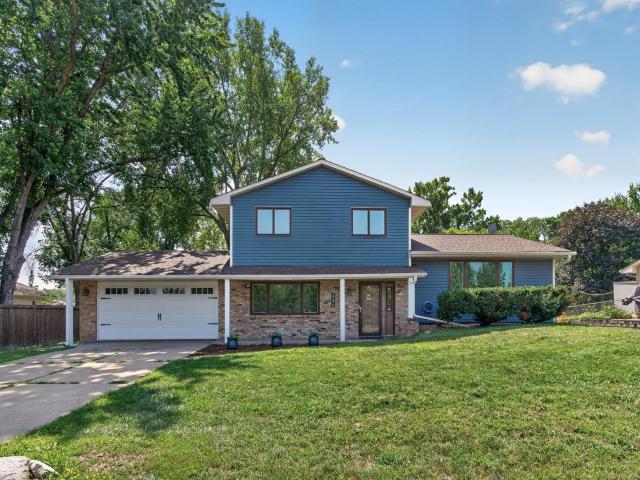 4270 Quaker Lane N Plymouth MN 55441 - MLS# 7112396