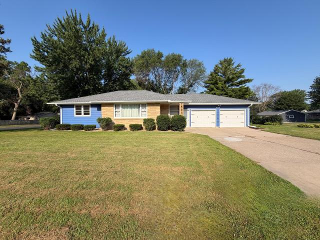 506 1st Avenue SE New Prague MN 56071 - MLS# 7112570