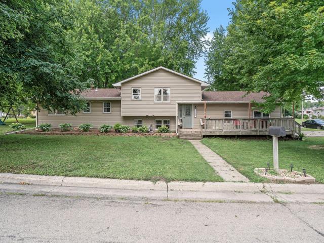 1304 Swanhill Drive Albert Lea MN 56007 - MLS# 7112684